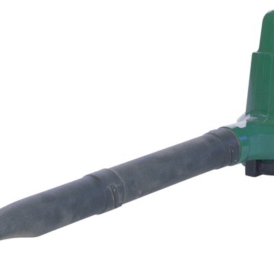 Leaf blower