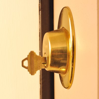 Dead Bolt (Deadbolt) Lock with a Key