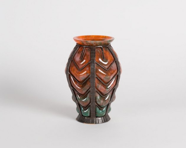 art deco vase