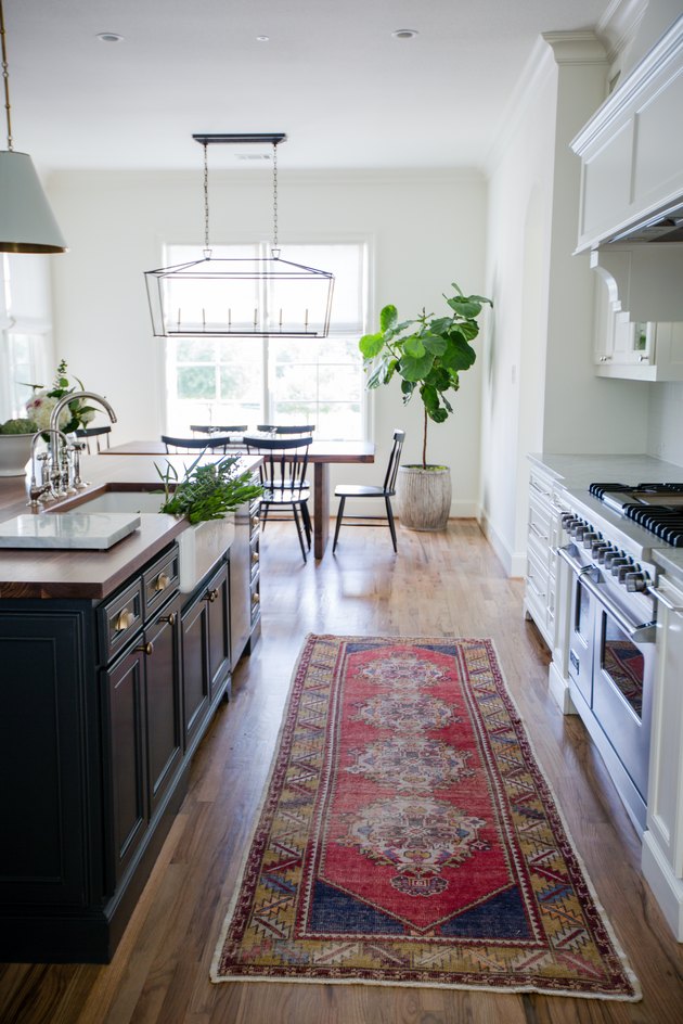 Farmhouse Kitchen Ideas on a Budget | Hunker