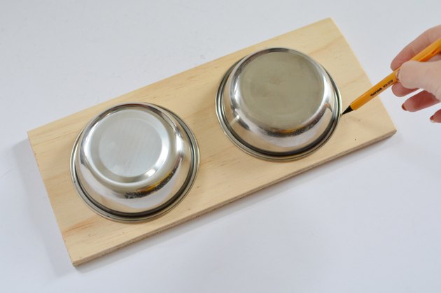 DIY Modern Cat Feeding Station
