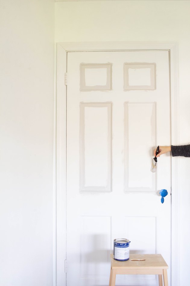 Painting door panel
