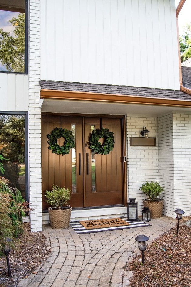 Farmhouse Front Door Ideas and Inspiration | Hunker