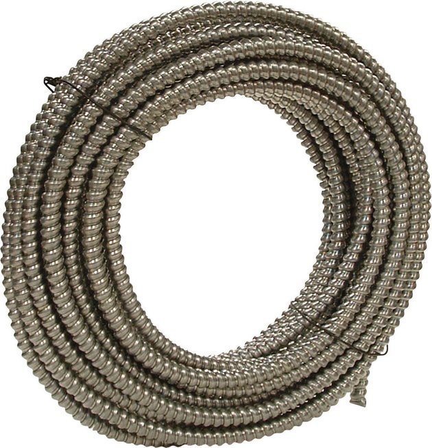 Blexible metal conduit.