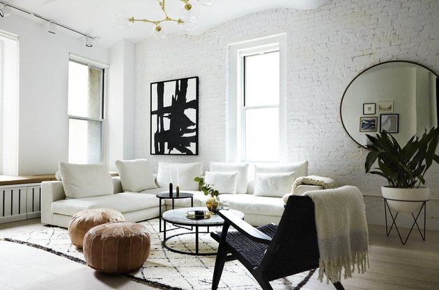 5 White Living Room Ideas That Prove the Neutral Hue Is Anything but ...