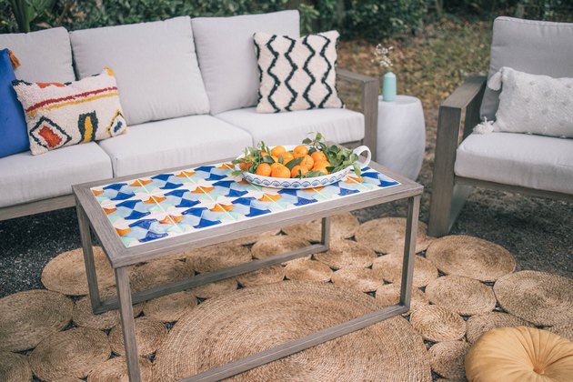 How to Tile an Outdoor Table Tutorial | Hunker