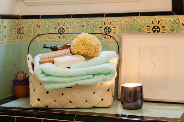 How to Make Your Bathroom Feel Like a Spa