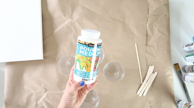 Pouring Medium.
