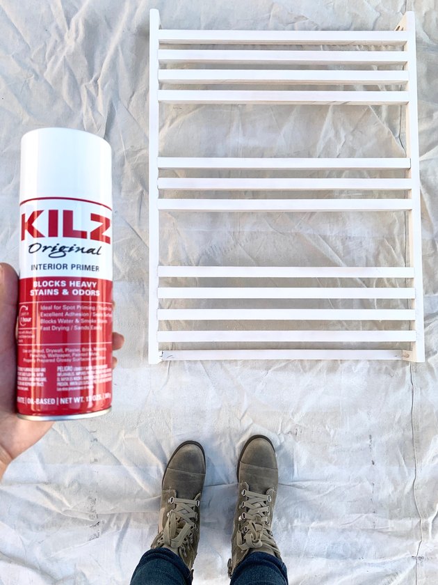 Peinture en aérosol pour porte-serviettes DIY