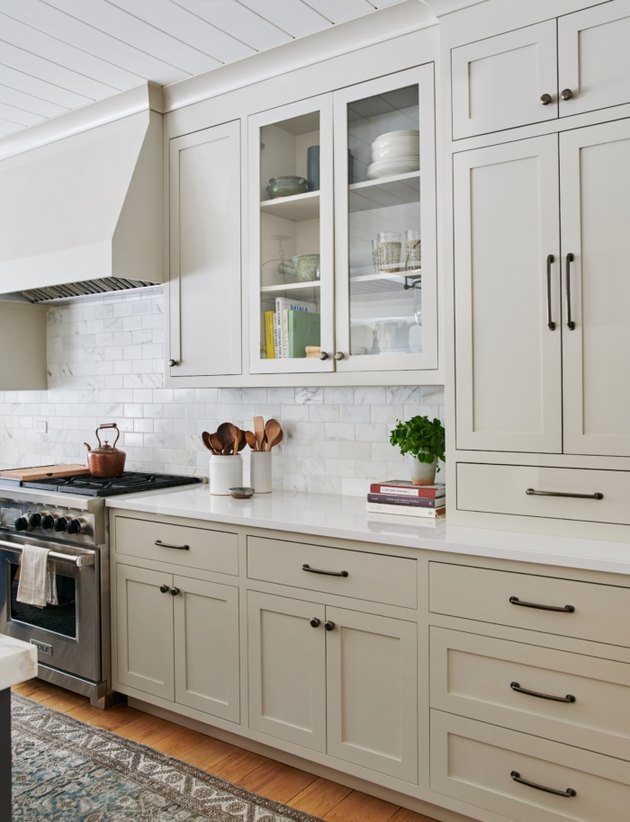 8 Kitchen Cabinet Colors That Stand Out From the Crowd | Hunker