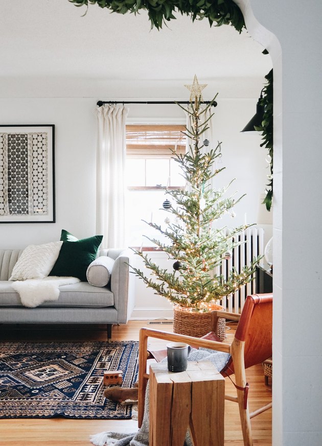 Scandinavian Christmas Tree Ideas and Inspiration | Hunker