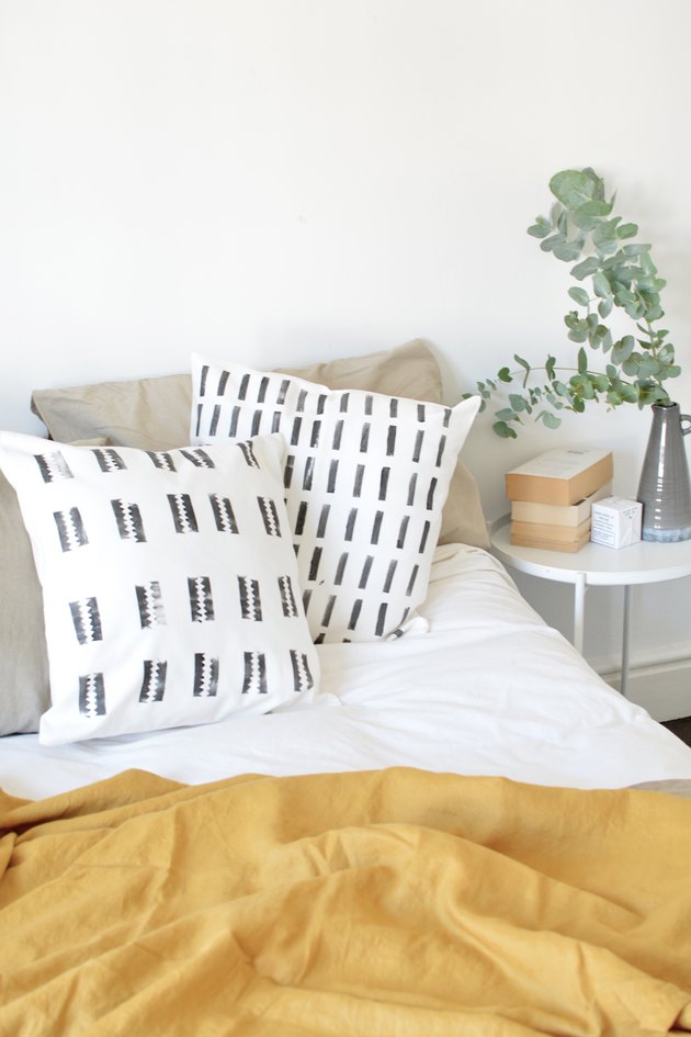 Mud Cloth Pillow DIY