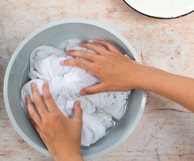 My Kind of Gross (but Fail-Proof) Hack for Cooling Down Without A/C ...