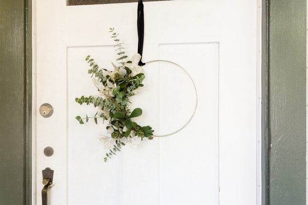 DIY Gold Hoop Wreath