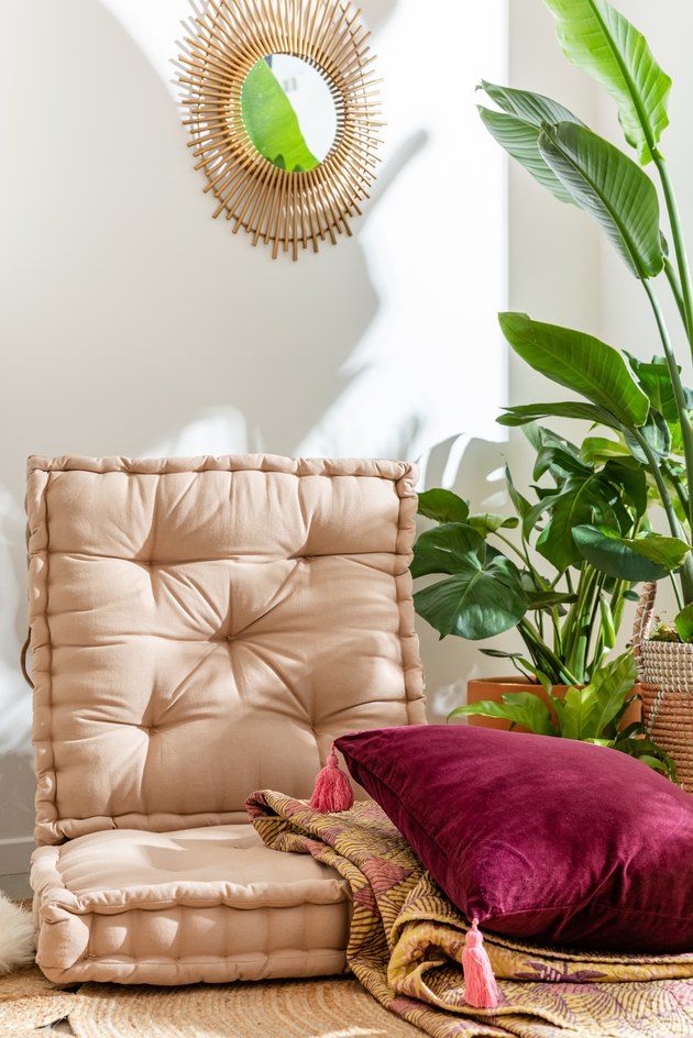 Retreat to This Neutral Boho Meditation Nook for a Well-Earned Break ...