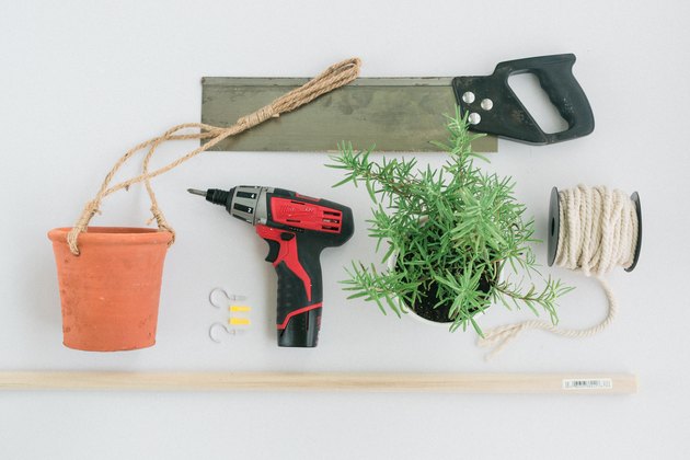 Hanging herb garden DIY materials