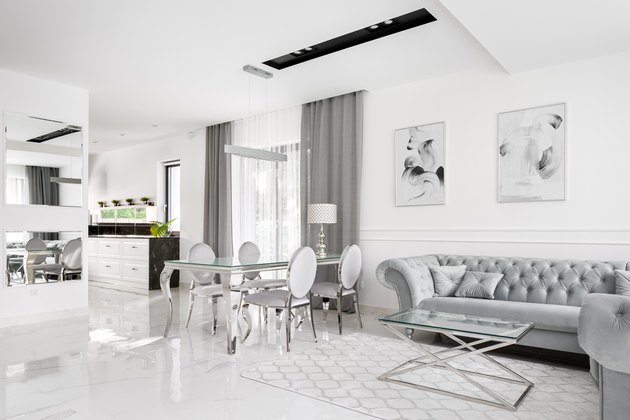 Glamour and romantic style interior