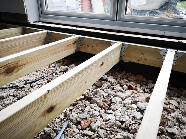 Floor building.