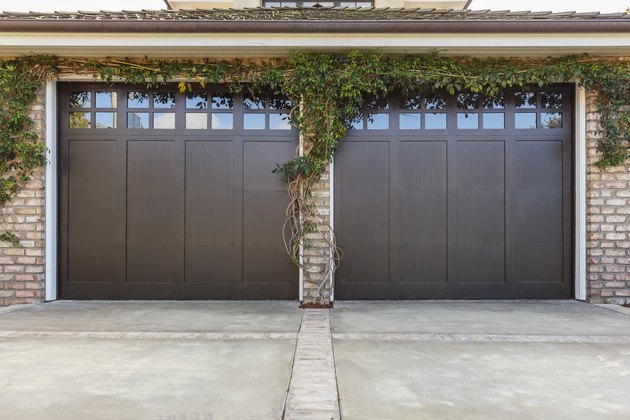 What Is the Standard Size of a Two Car Garage? | Hunker