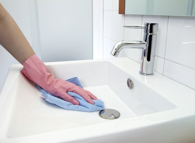 Cleaning Washbasin