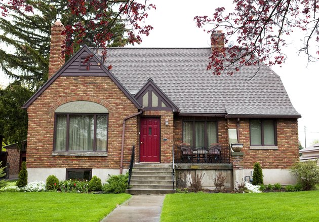 Colonial House