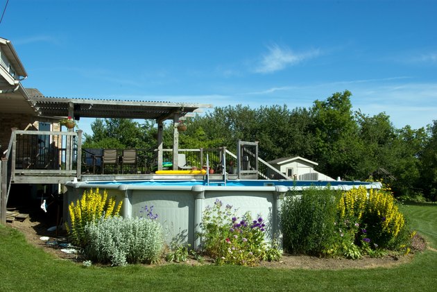 dressing up above ground pool