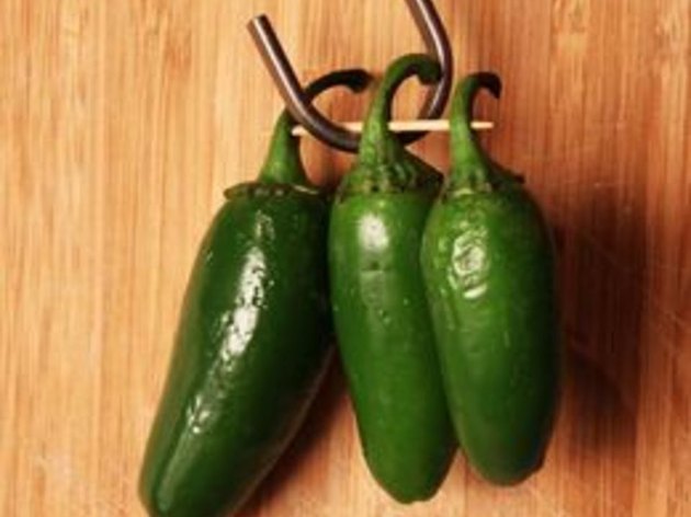 How To Preserve Jalapeño Peppers Hunker