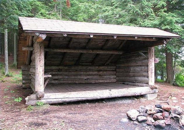How To Build A Wood Lean To Shelter Hunker 4986