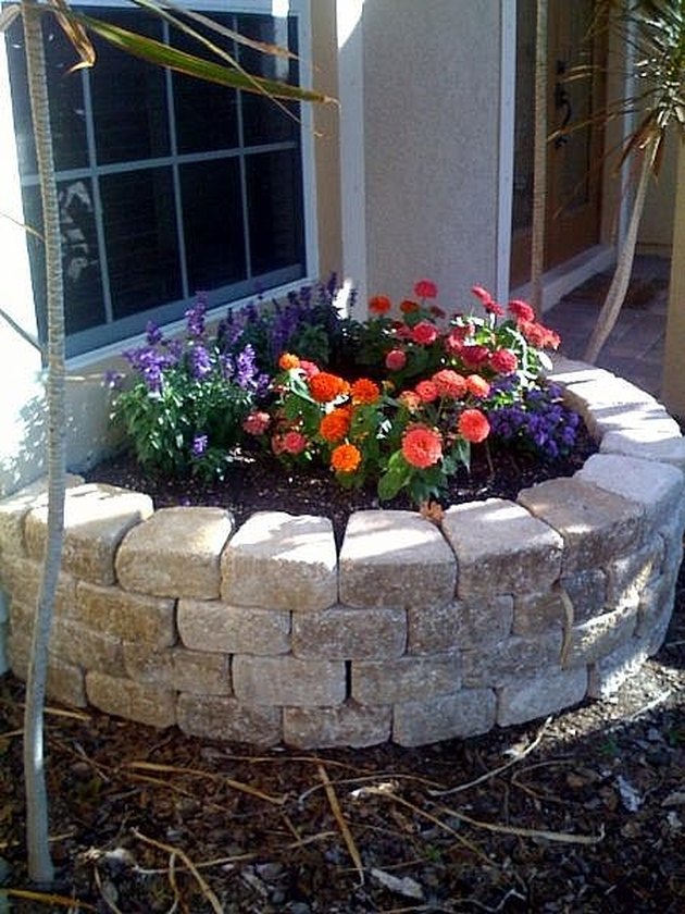 How to Build A Retaining Wall Flower Bed | Hunker