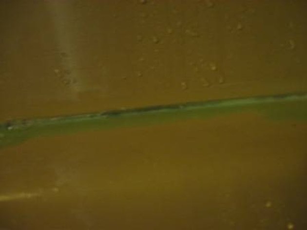 how-to-remove-mildew-from-tub-caulking-hunker