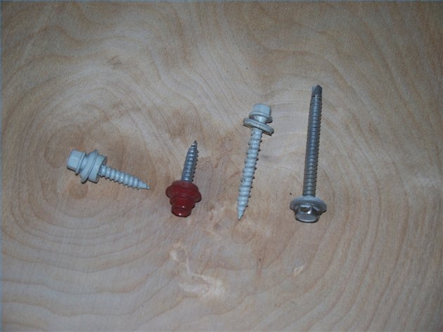 The Best Type of Screws &amp; Bolts for Outside Use | Hunker