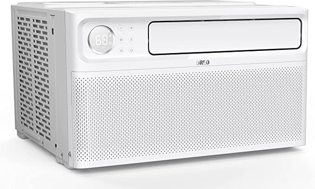 Keep your large spaces cool with this low-power operated air conditioner. With 8,000 BTUs, it can cool up to 350 square feet while looking stylish with a sleek design.