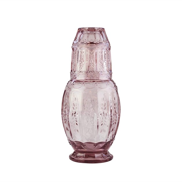 With a 33-ounce capacity, this pink water carafe set is made for adding a pop of color and style to your bedside table. Despite having an elegant design, it’s totally durable and dishwasher safe.