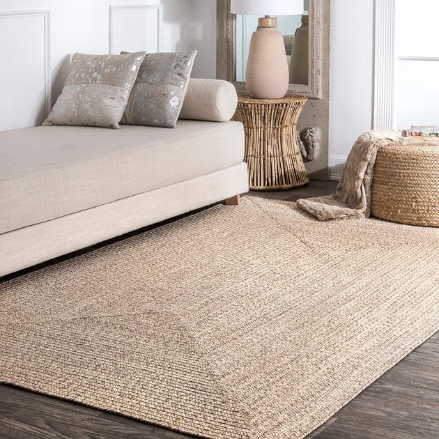 A rug that’s both stylish and functional? Look no further than this indoor/outdoor rug. It’s made from polypropylene, making it extra durable and waterproof.