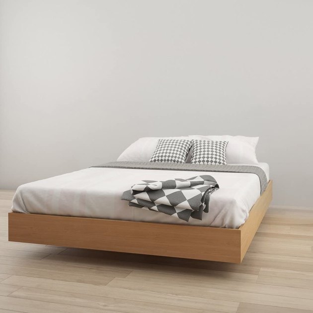 With its streamlined, floating design, this bed frame is ideal for anyone who loves a minimal aesthetic. 