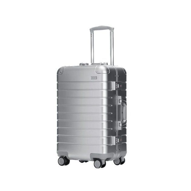 7 Rimowa Dupes That Give You Luxury for Less | Hunker