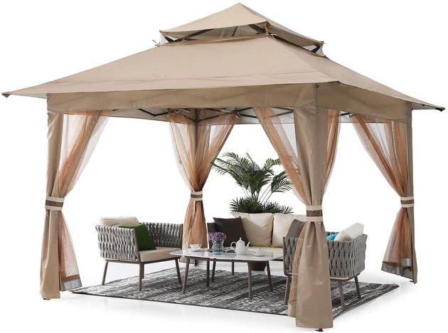 POP UP GAZEBO: The latest technology design enables ONE PERSON to easily SET UP and close the canopy in ONE MINUTE. Not only for sports, camping or trip, also for patio, backyard and screen house room. (Not suitable for lightning storm, rainstorm or snowing days use)
