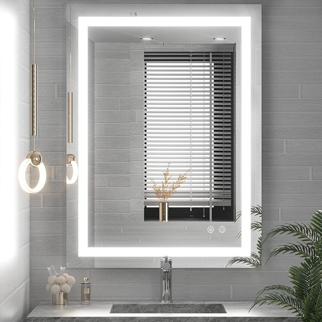 Upgrade your bathroom with this vanity mirror. Complete with dimmable LED lights, it’s anti-fog, high-quality, and at a more affordable price point.
