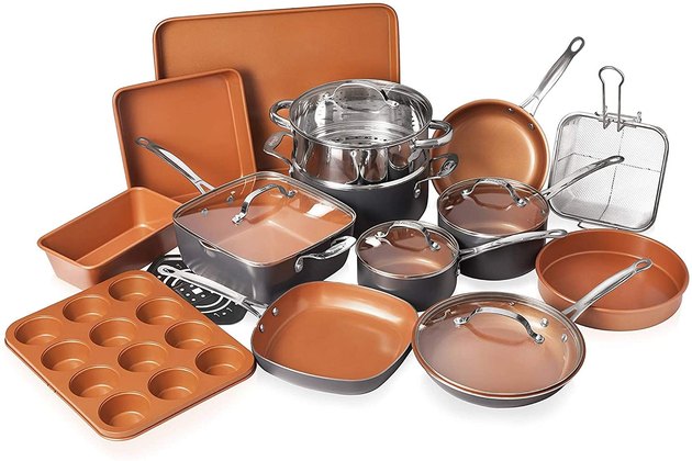 If you’re a fan of cooking and baking, look no further than this Gotham Steel set. Complete with 20 pieces — from skillets to baking pans — it’s like having all your cooking essentials in one box. Not only are the pieces lightweight, but they’re also dishwasher-safe and made without toxins.