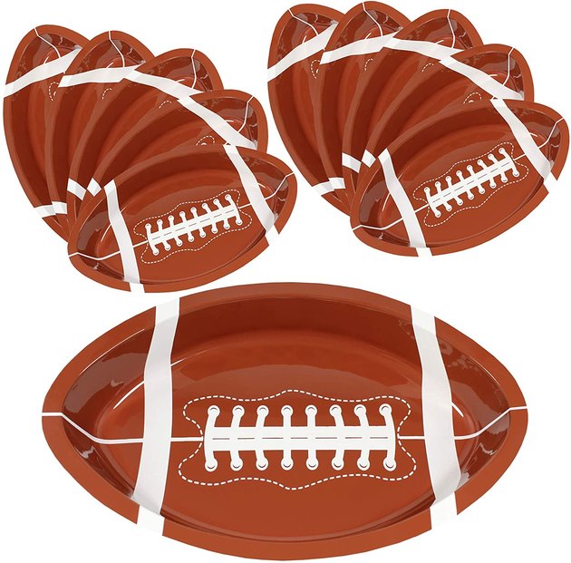 Available in packs of 10, these football serving trays are just what you need to transform your snack table for the big game.