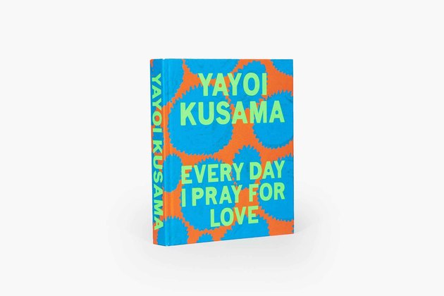 Yayoi Kusama is a true icon. No one does it quite like her. Kusama's artwork and poetry dazzle the reader, and the captivating cover will make its mark in any space.