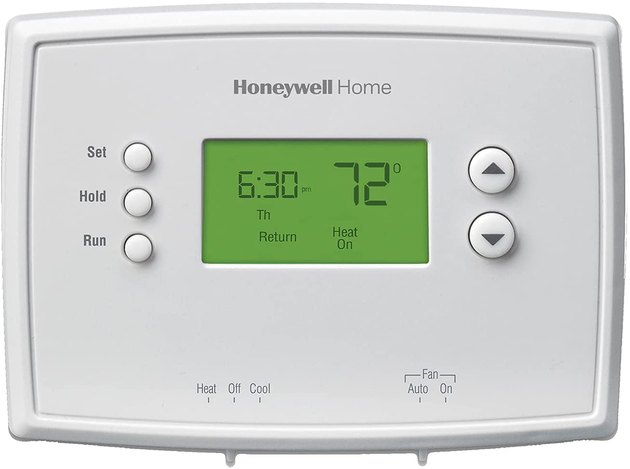 A good quality thermostat does not need to cost a fortune. Perfect for low volt, you can use this device with central gas, oil, or electric furnaces and AC. While it may not be as sleek or complex as other thermostats on the list, it certainly has all the essentials at a price that can't be beat.