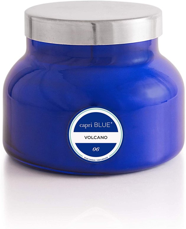 The Capri Blue Volcano candle is hands down a fan favorite. Its luxe mix of tropical and citrus notes are packaged in a sleek glass container complete with a lid. Made with a high-quality wax blend, you can burn this candle for up to 85 hours.