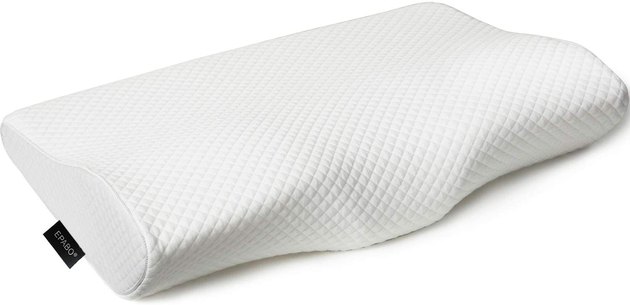 No matter if you're a back sleeper, stomach sleeper, or side sleeper — this could very well be the pillow for you. Tired of waking up with aches and pains? This contour design supports and aligns your head, neck, shoulders, and back. 