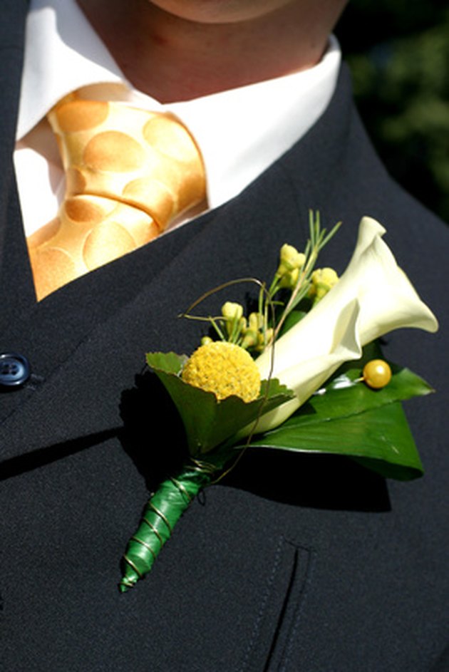 How to Keep a Fresh Flower Corsage From Wilting | Hunker