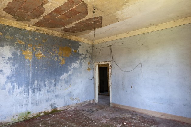 abandoned room