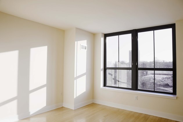 Vacant apartment, New York City, New York, USA