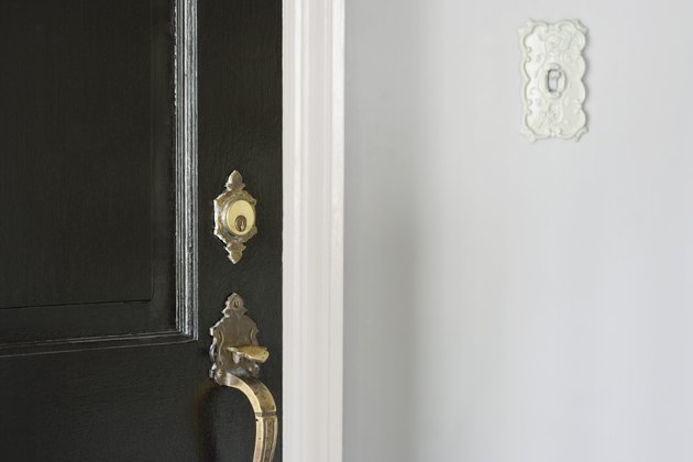Door and doorbell