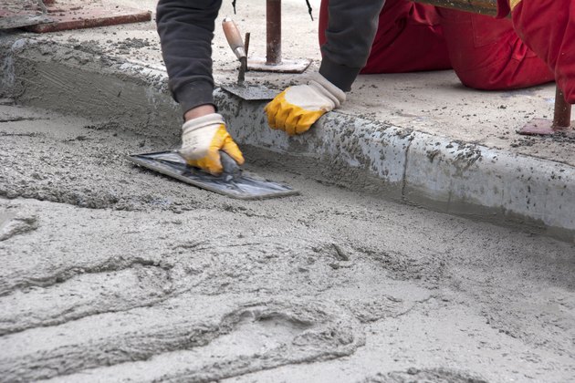Concreting road on the bridge
