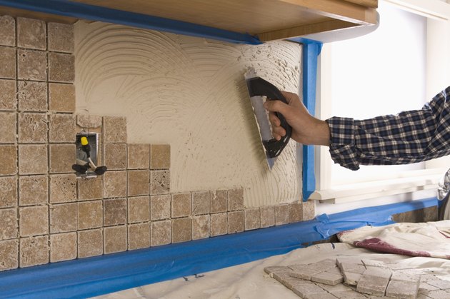 How A Tile Backsplash Meets With A Granite Counter Top Hunker   89986642 